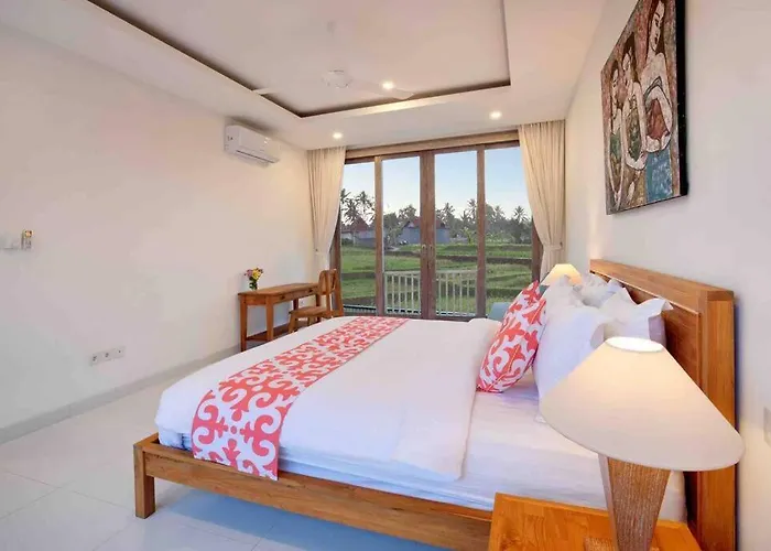 Villa A, Brand New Near Ubud. Ubud
