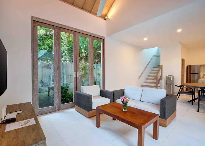 Villa A, Brand New Near Ubud. Ubud